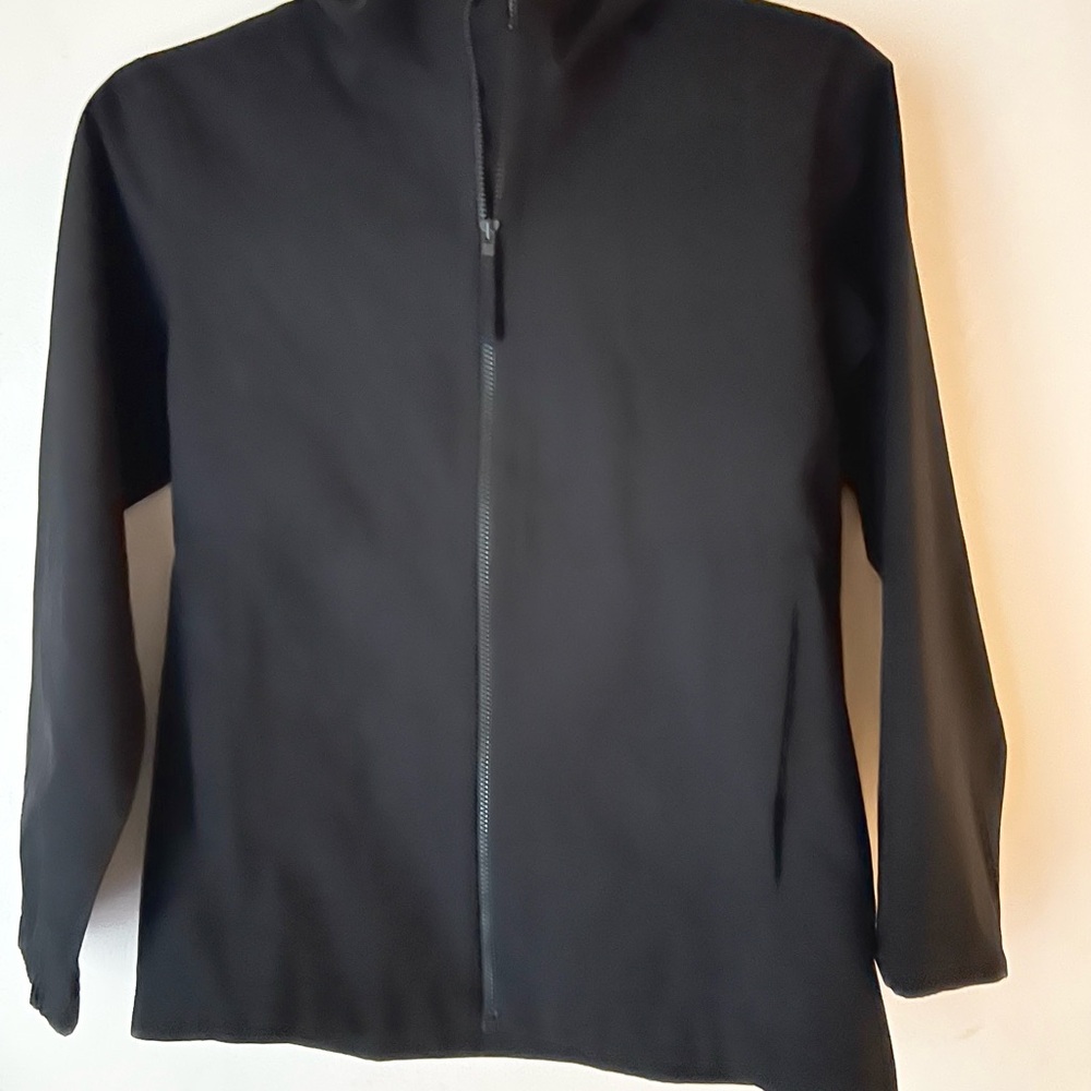 Uniqlo Black Windproof Jacket